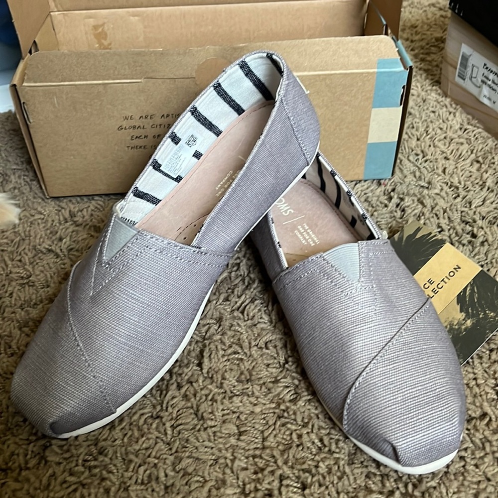 Toms Classic Womens Shoes